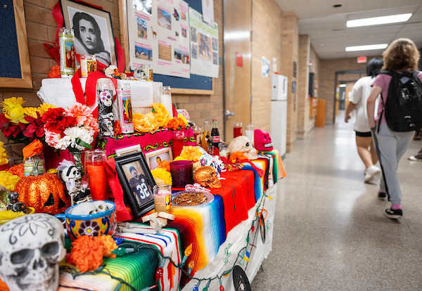 An ofrenda on UNT's campus