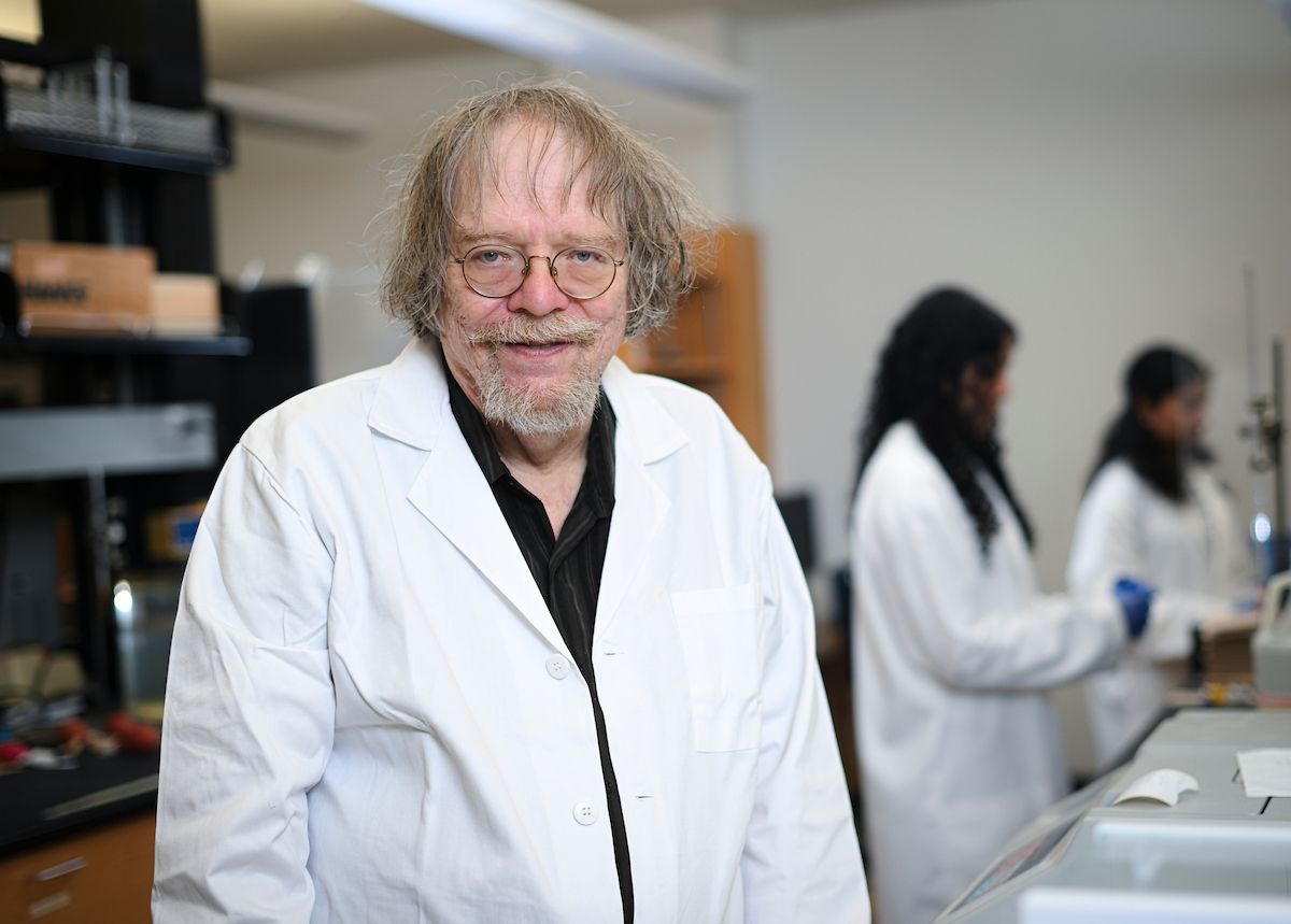 Bill Acree has mentored more than 250 students, 10 of which earned Goldwater Scholarships.