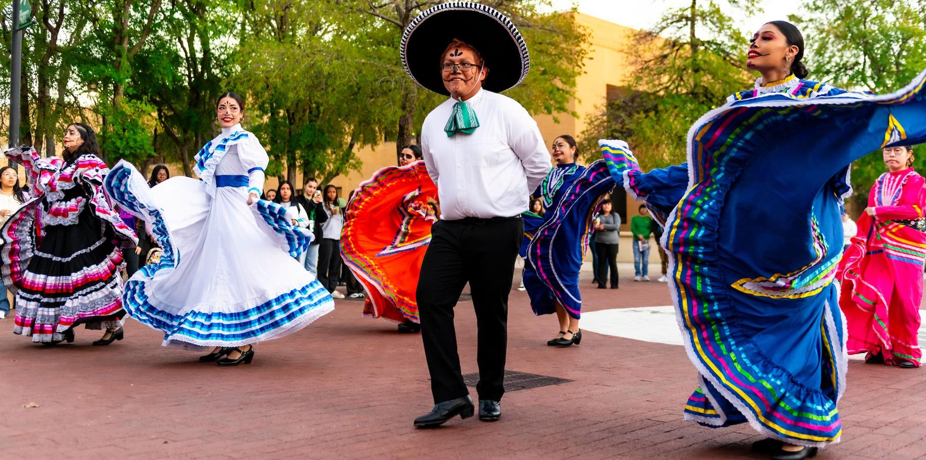 Folklorico dancers in traditional dress