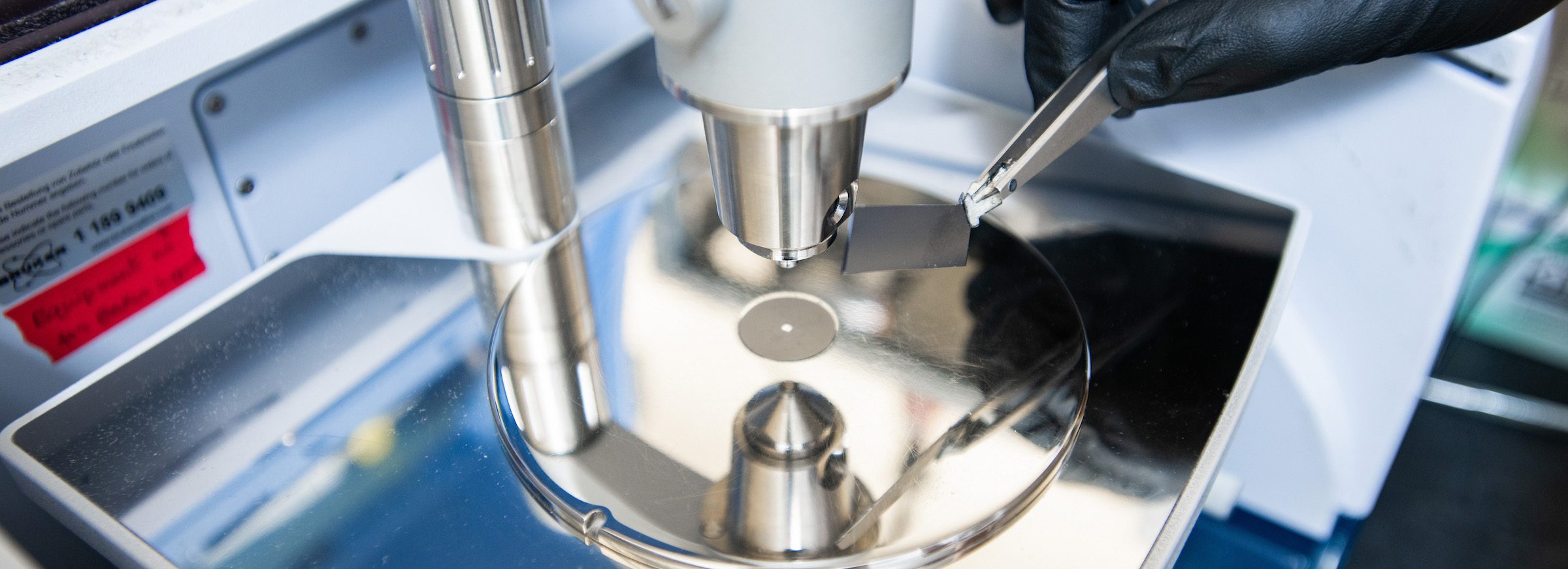 a close up of a spectrometer