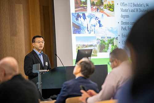 Dr. Song Fu presenting research at UNT involving AI