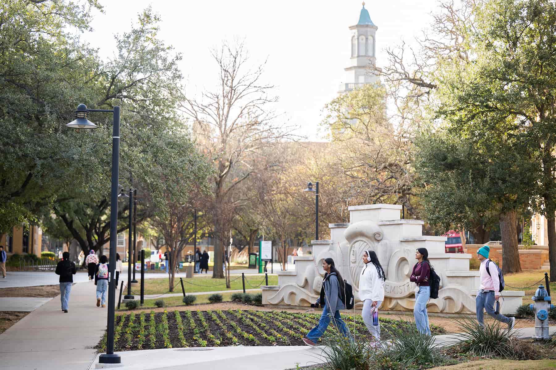 Students walk outside on the UNT Denton campus