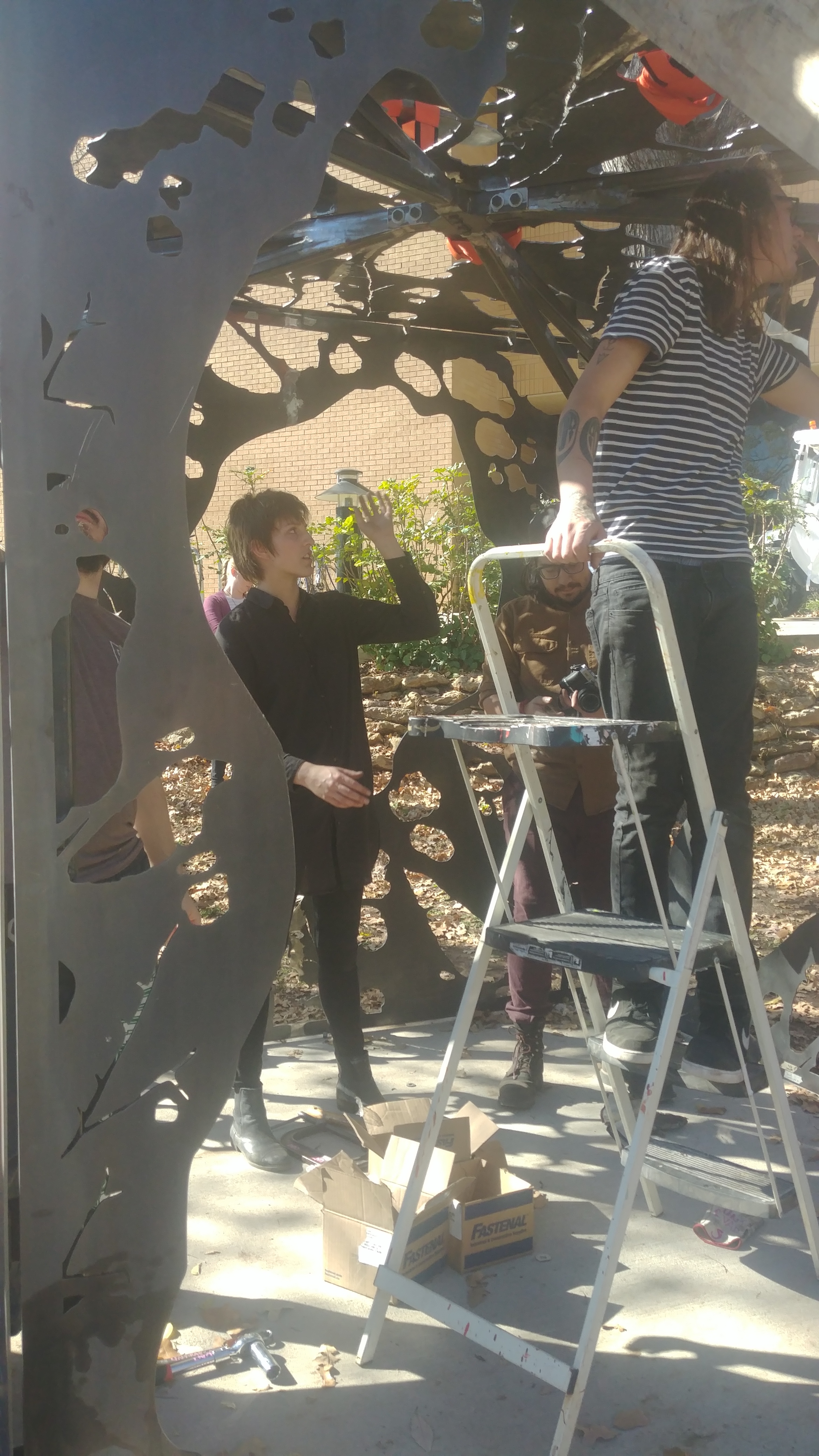 UNT alumna creates sculpture, pavilion  for UNT campus