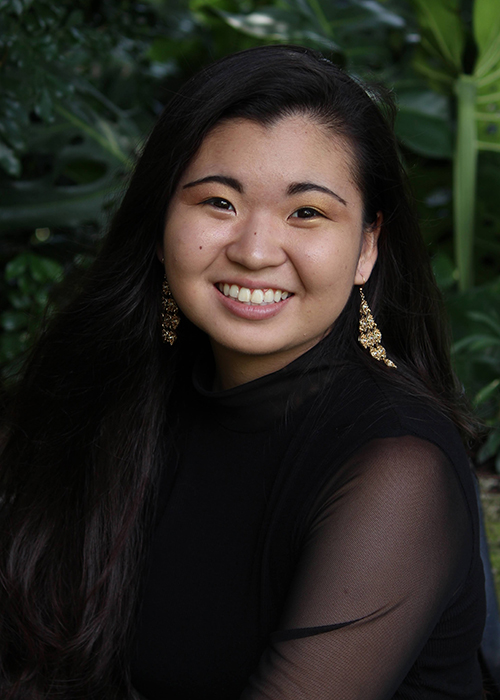 Undergraduate first place winner Kiana Kawahara