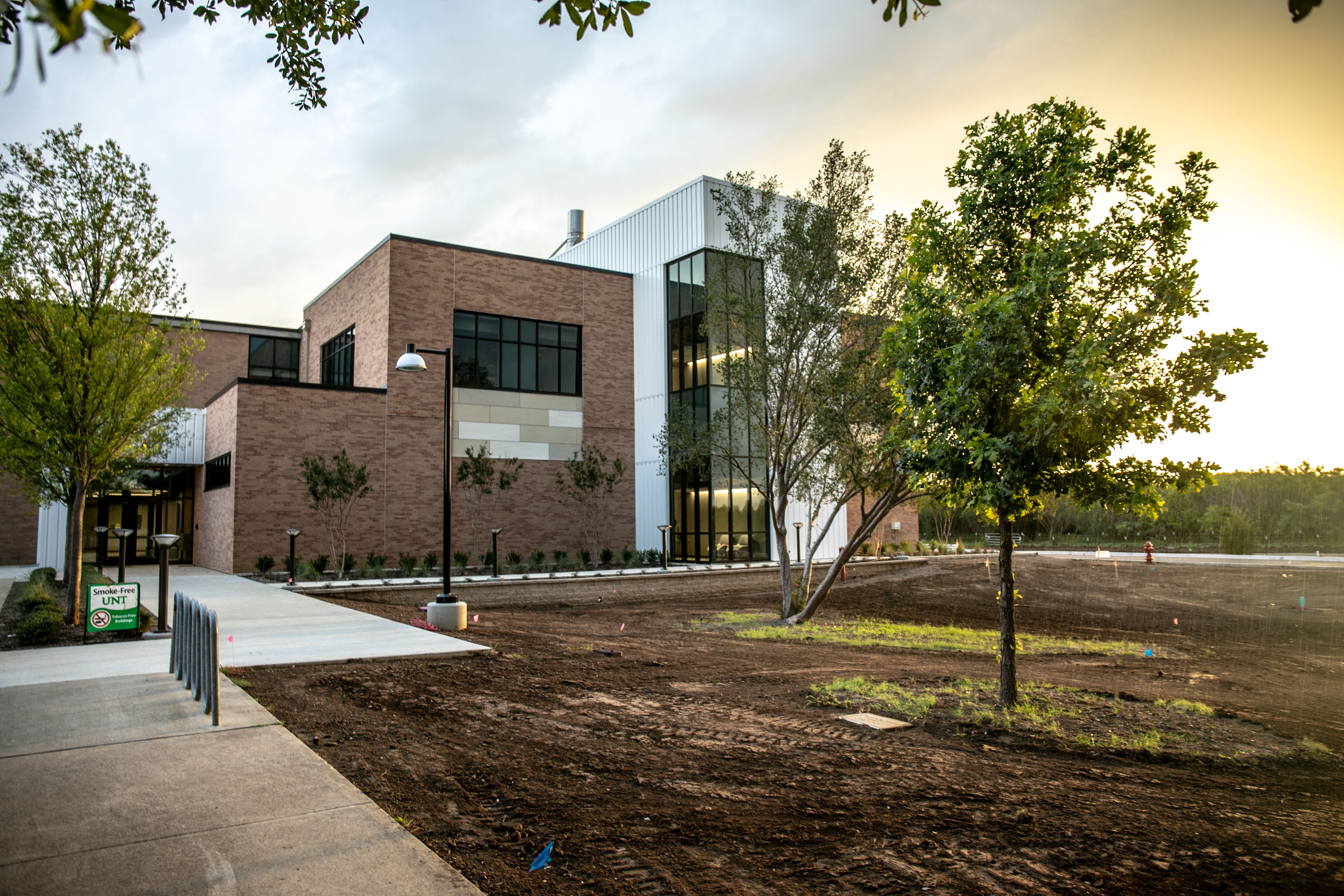 The new facilities have allowed UNT to recruit new faculty and students to its growing biomedical engineering program. Four new full-time faculty are joining the department this fall, bringing with them a range of expertise from neuroelectronics to electrophysiology. 